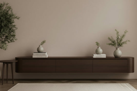 Japandi TV Meubel 240 cm Walnoot – Zwevend Design met 3 Deuren & Soft-Close